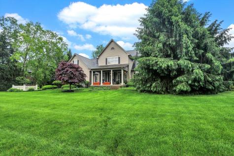 9045 Mallard Point Zionsville IN 46077