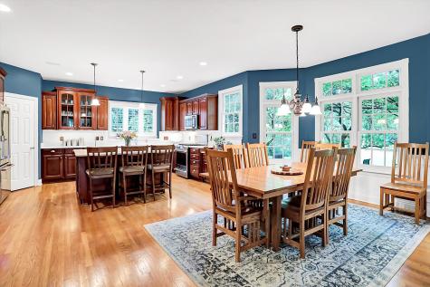 9045 Mallard Point Zionsville IN 46077