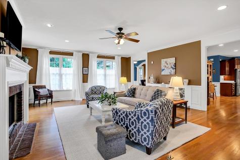 9045 Mallard Point Zionsville IN 46077