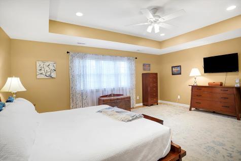 9045 Mallard Point Zionsville IN 46077