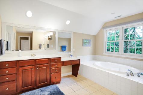 9045 Mallard Point Zionsville IN 46077