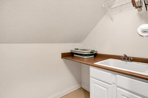 9045 Mallard Point Zionsville IN 46077