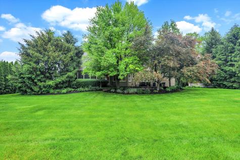 9045 Mallard Point Zionsville IN 46077