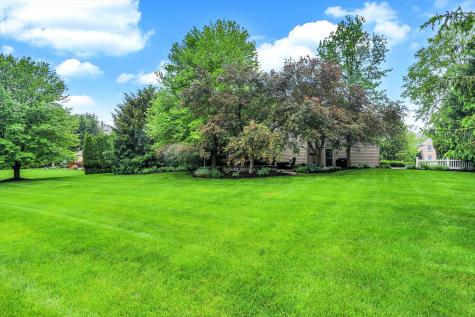 9045 Mallard Point Zionsville IN 46077