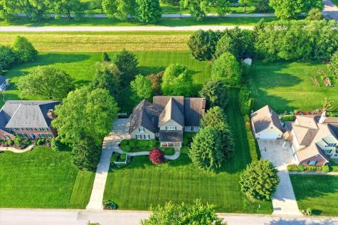 9045 Mallard Point Zionsville IN 46077