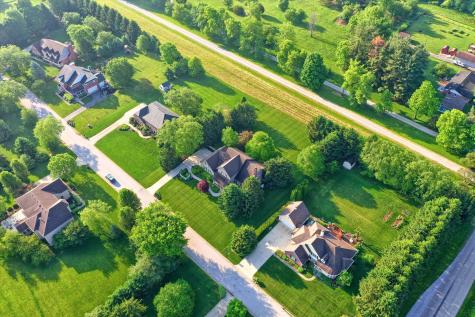 9045 Mallard Point Zionsville IN 46077