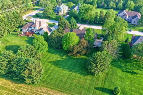 9045 Mallard Point Zionsville IN 46077