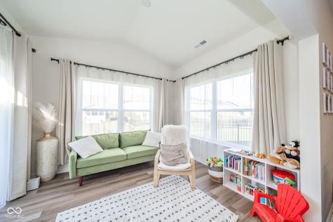 16592 Branham Drive Fishers IN 46040