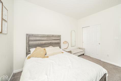 16592 Branham Drive Fishers IN 46040