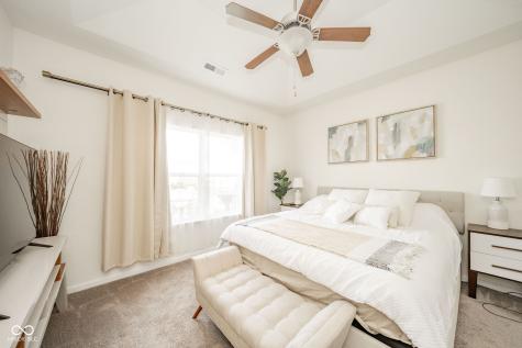 16592 Branham Drive Fishers IN 46040