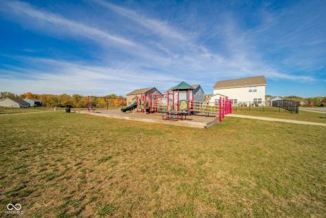 16592 Branham Drive Fishers IN 46040