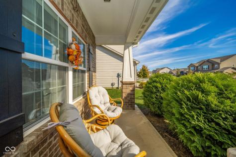 16592 Branham Drive Fishers IN 46040