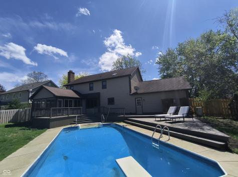 72 Ashbourne Drive Noblesville IN 46060
