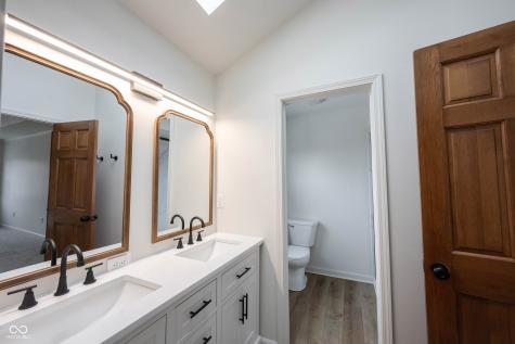 72 Ashbourne Drive Noblesville IN 46060