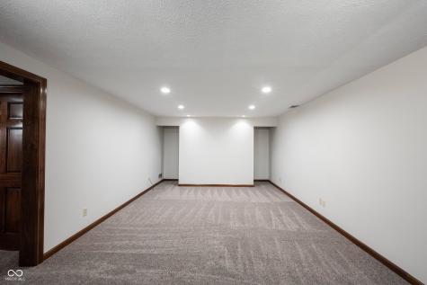 72 Ashbourne Drive Noblesville IN 46060