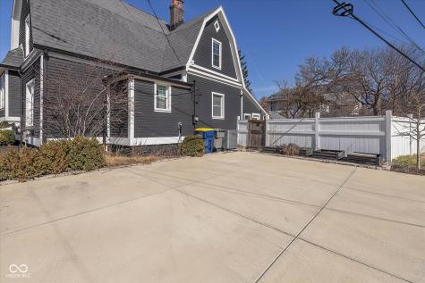 373 E Burgess Avenue Indianapolis IN 46219
