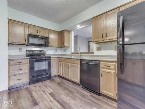 8160 Bold Forbes Court Indianapolis IN 46217