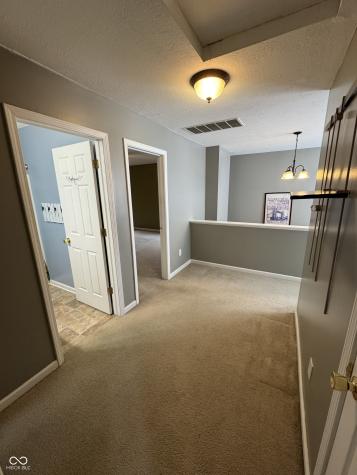 2406 Meadow Bend Drive Columbus IN 47201