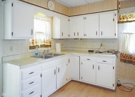 802 W 42nd Street Indianapolis IN 46208