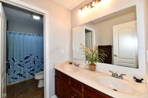 13472 Lorenzo Boulevard Carmel IN 46074