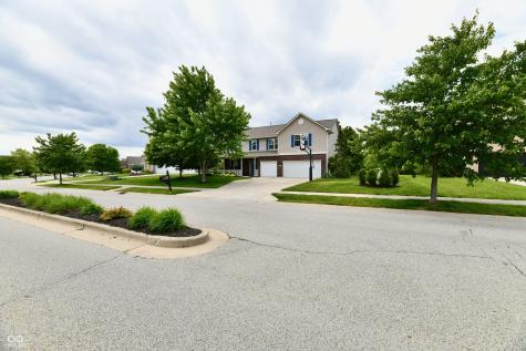 13472 Lorenzo Boulevard Carmel IN 46074