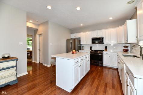 13472 Lorenzo Boulevard Carmel IN 46074