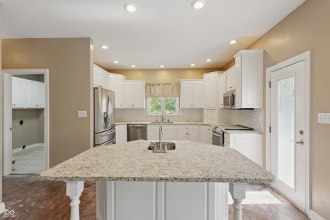 3256 Waterside Court Greenwood IN 46143