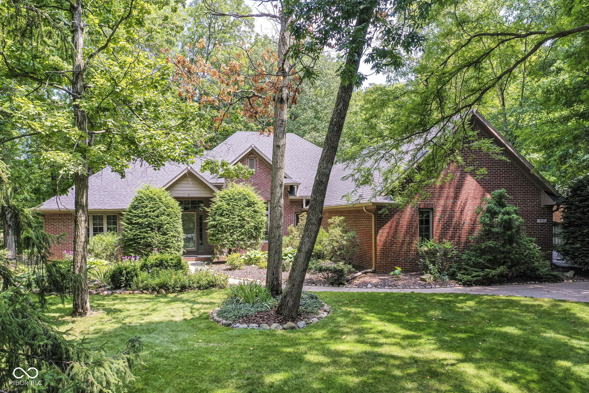 9715 Telluride Station Mccordsville IN 46055