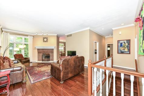9715 Telluride Station Mccordsville IN 46055