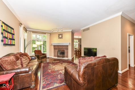 9715 Telluride Station Mccordsville IN 46055