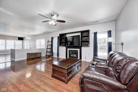 7129 Dublin Lane Indianapolis IN 46239