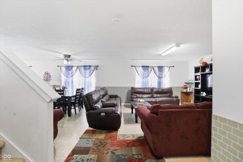 953 Beal Way Indianapolis IN 46217
