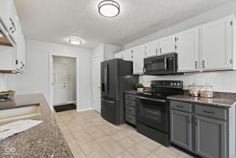 1467 Persimmon Circle Greenfield IN 46140