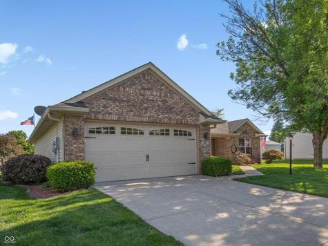 1467 Persimmon Circle Greenfield IN 46140