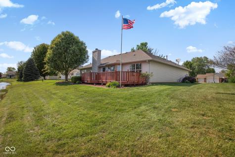 1467 Persimmon Circle Greenfield IN 46140