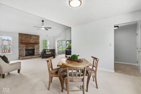 1467 Persimmon Circle Greenfield IN 46140