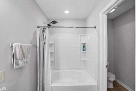 826 Kelly Pass Greenwood IN 46143