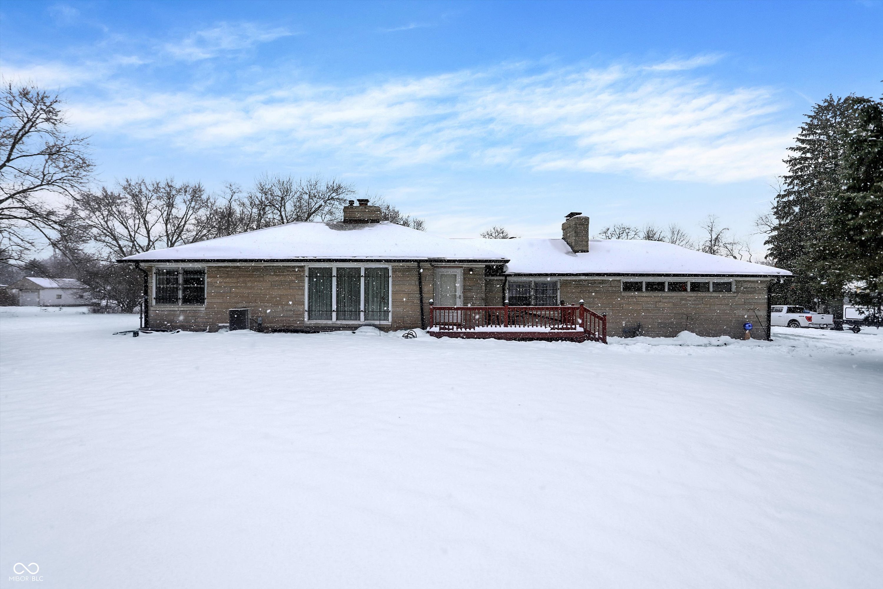 457 S High School Road Indianapolis IN 46241