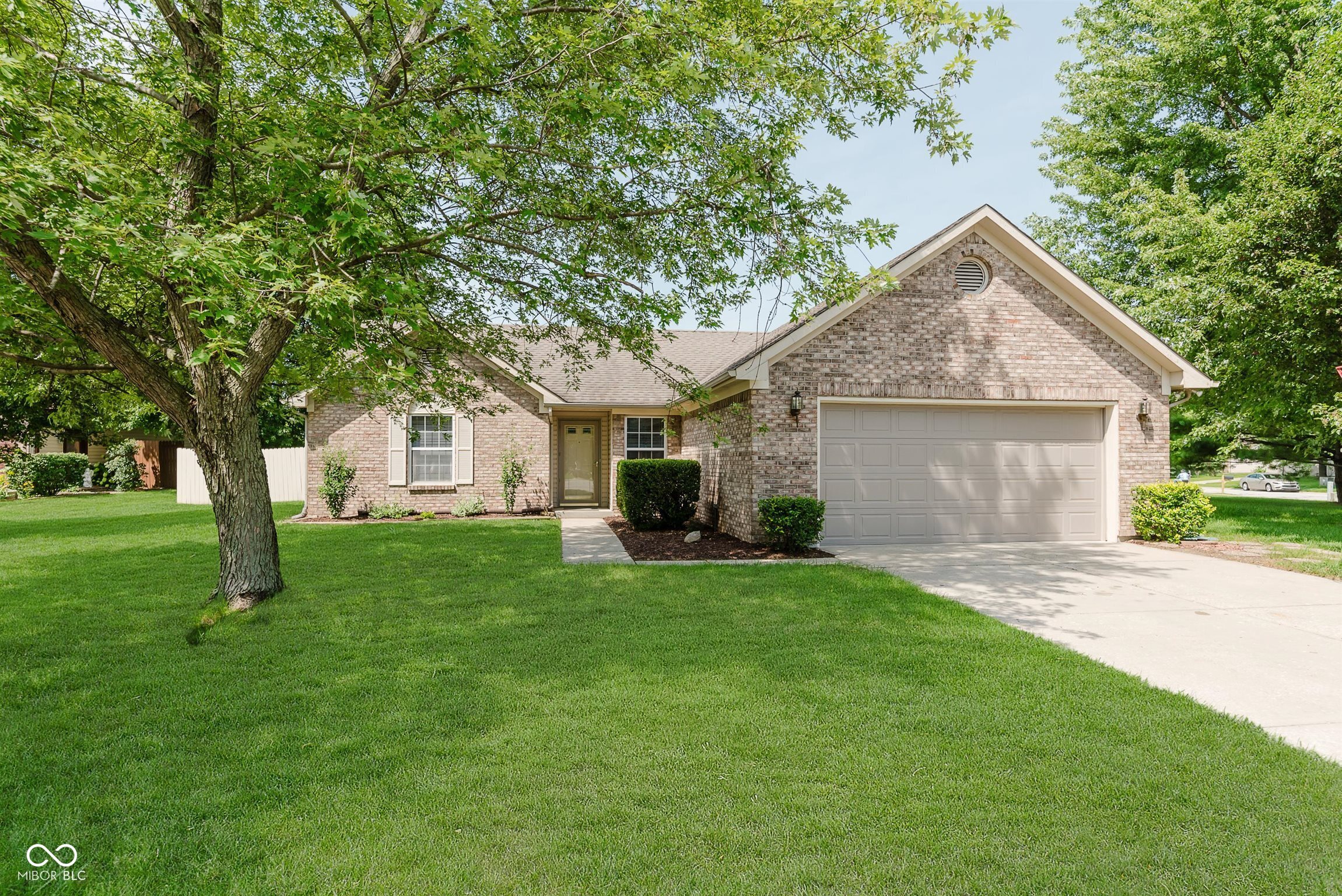 8335 Bayshore Lane Avon IN 46123