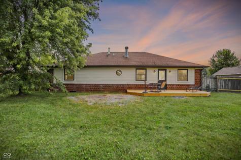 248 Eastview Drive Bargersville IN 46106