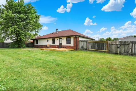 248 Eastview Drive Bargersville IN 46106