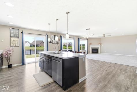 6159 N Caraway Drive Mccordsville IN 46055