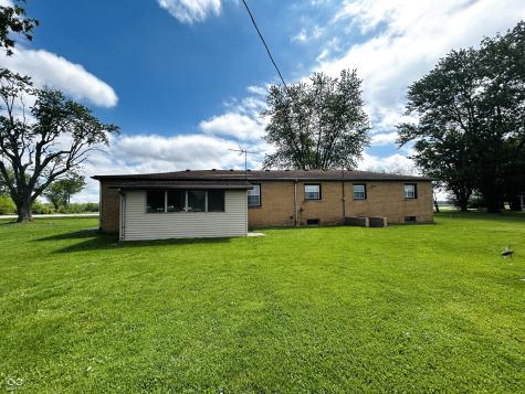 4557 S State Road 9 Shelbyville IN 46176