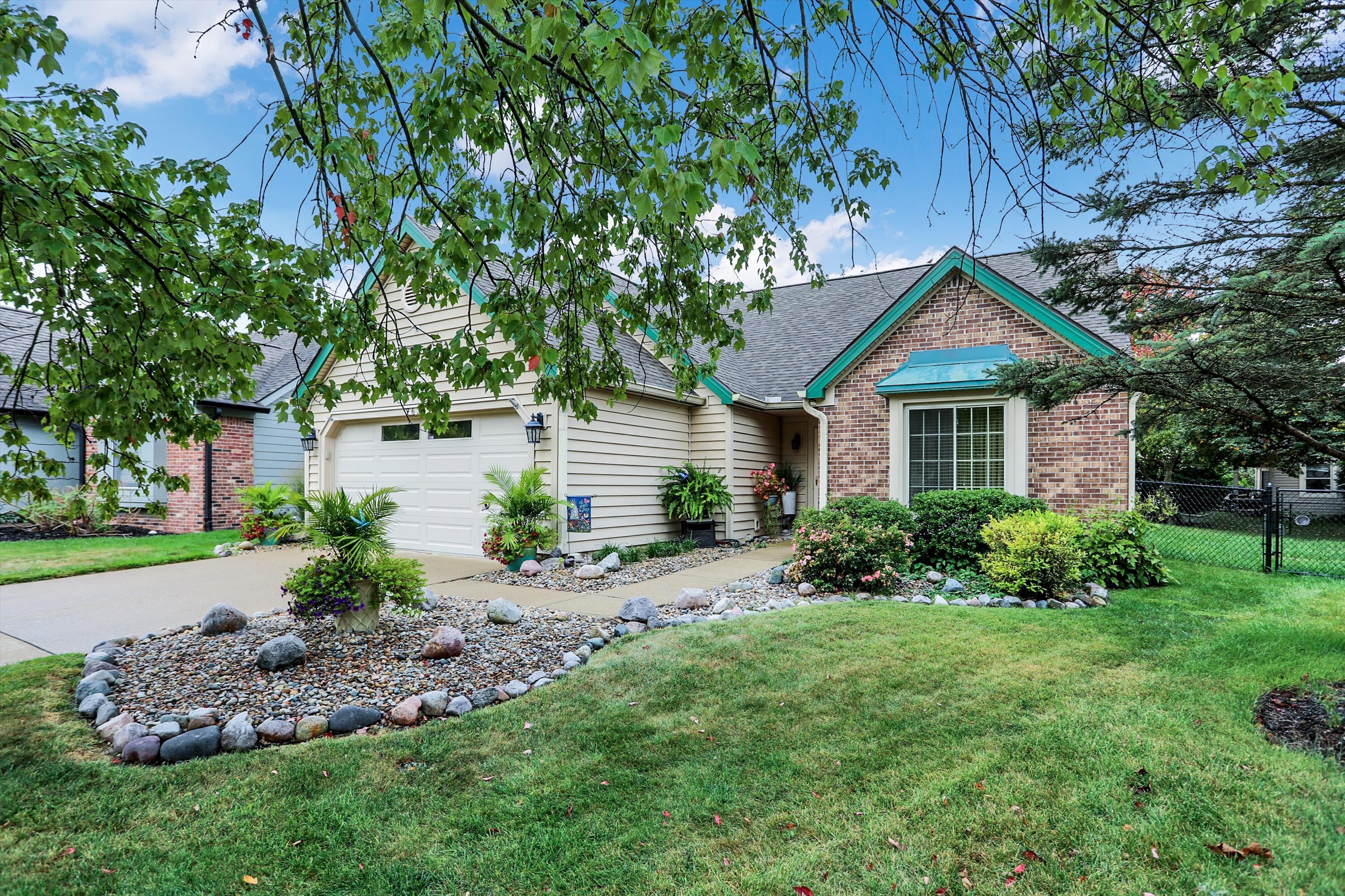 7634 Wickfield Drive Indianapolis IN 46256