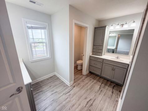 3896 Sheffield Park Way Westfield IN 46074
