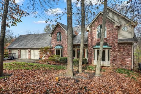 8613 Highwood Lane Indianapolis IN 46278