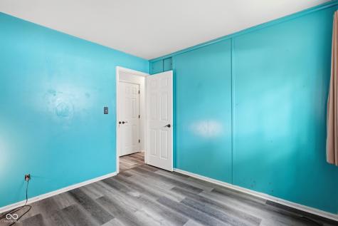 8129 E 36th Place Indianapolis IN 46226