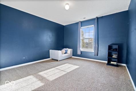 825 W Muskegan Drive Greenfield IN 46140