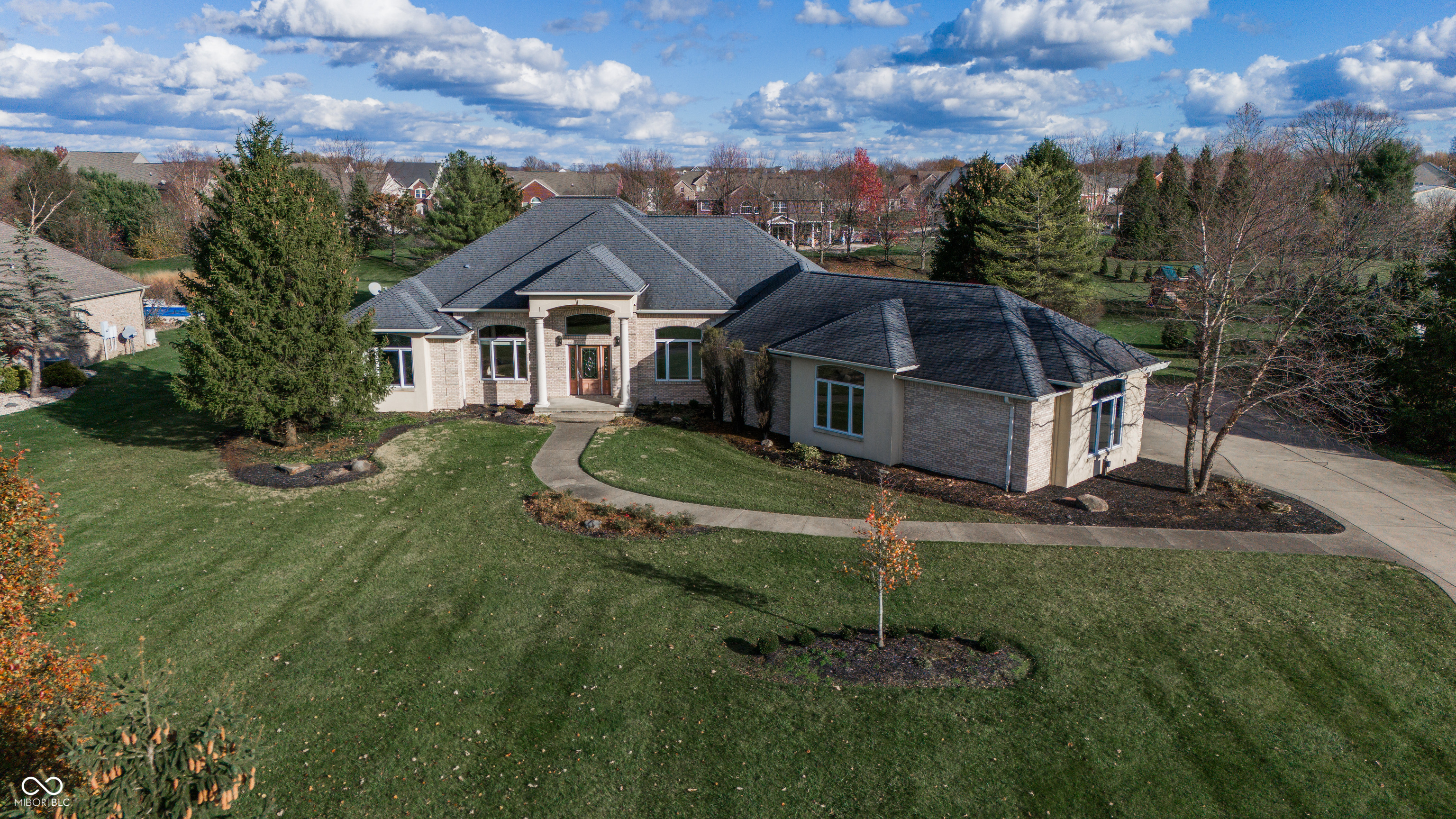 2129 Spring Briar Court Avon IN 46123