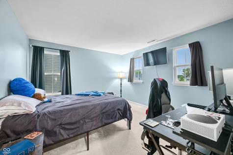 1026 Woodglen Drive Westfield IN 46074